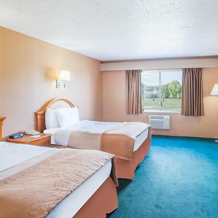 The Niagara Inn ไนแอการาฟอลส์ ภายนอก รูปภาพ