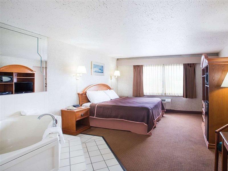 The Niagara Inn ไนแอการาฟอลส์ ภายนอก รูปภาพ