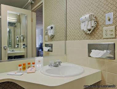 The Niagara Inn ไนแอการาฟอลส์ ภายนอก รูปภาพ